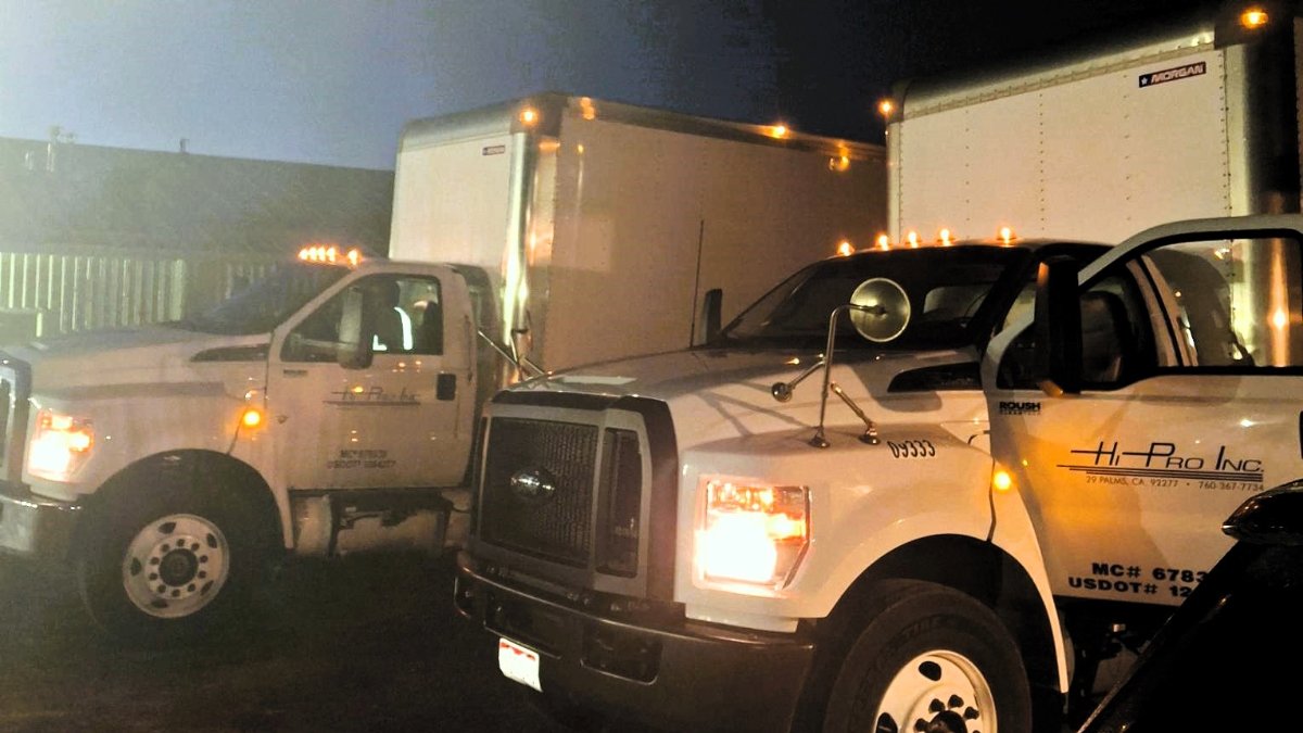 HiProInc1's tweet photo. Night Shift🌙 | Commerce City, Colorado | 📸Jason, Senior Operations Manager | 💻https://t.co/eEyleqtFON | 🚚 https://t.co/9soQ7DxIAI

#colorado #nightshift #trucking #trucklife #truckdriver #trucks #boxtrucks #hiproinc https://t.co/d44XkiLBlz