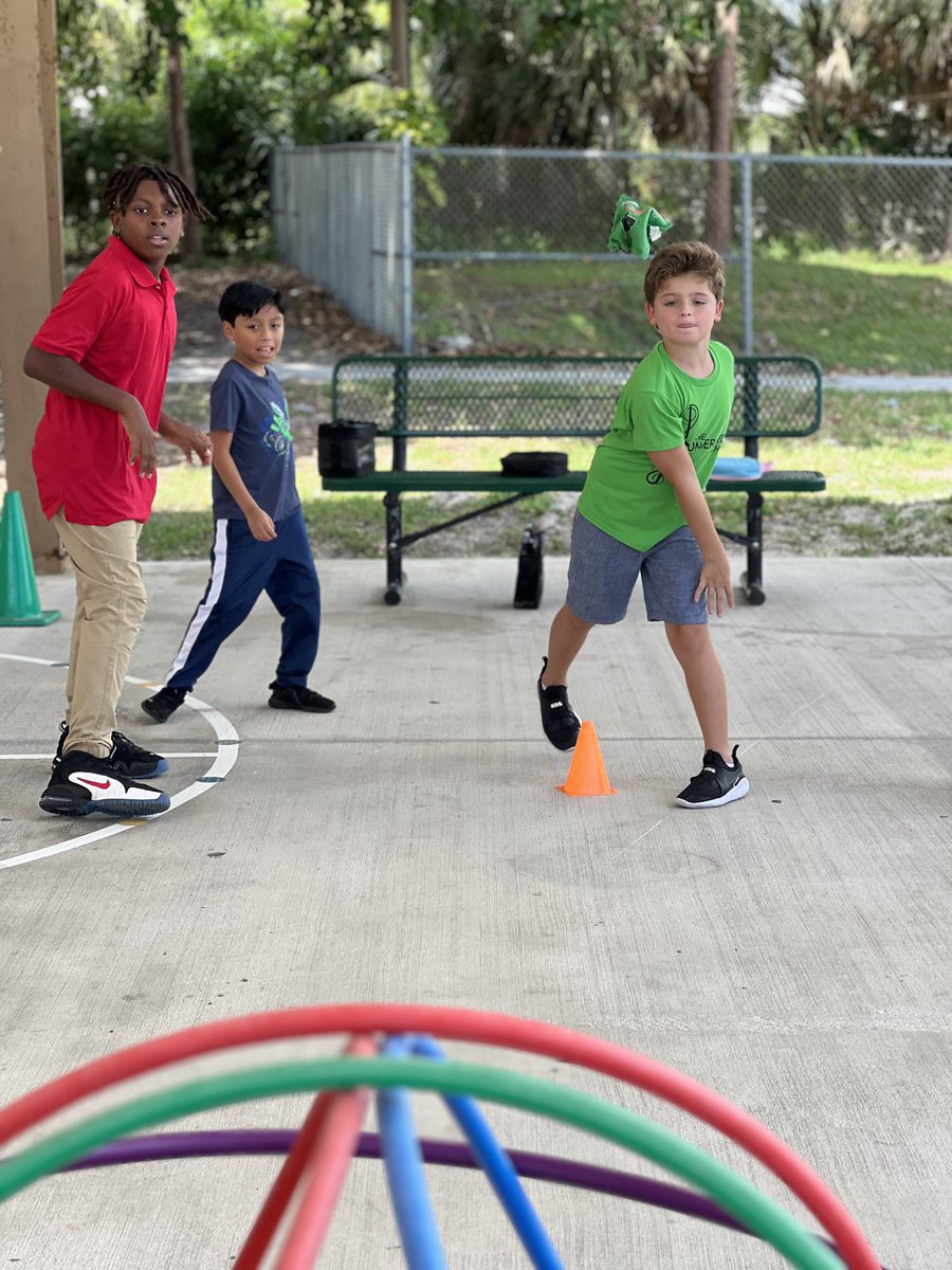 Nicole Fuller (@nicolefullertcs) on Twitter photo I love a good team! These 3 were supportive, encouraging, resilient, and so hyped on todayβs PE activities. Look at these faces! β¦β¦<a href="/SchuemannTCS/">Derek Schuemann</a>β© I love a good team! These 3 were supportive, encouraging, resilient, and so hyped on todayβs PE activities. Look at these faces! β¦β¦<a href="/SchuemannTCS/">Derek Schuemann</a>β©