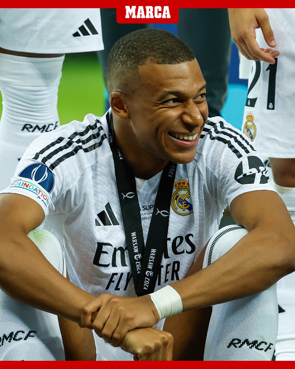 🏆 Mírala cara a cara, que es la primera 🐢

😍 Que es la primera #Supercup 🏆