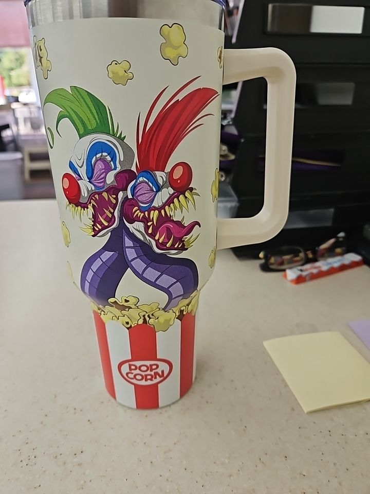 MagicGuy02's tweet image. New cup from yesterday's shopping trip