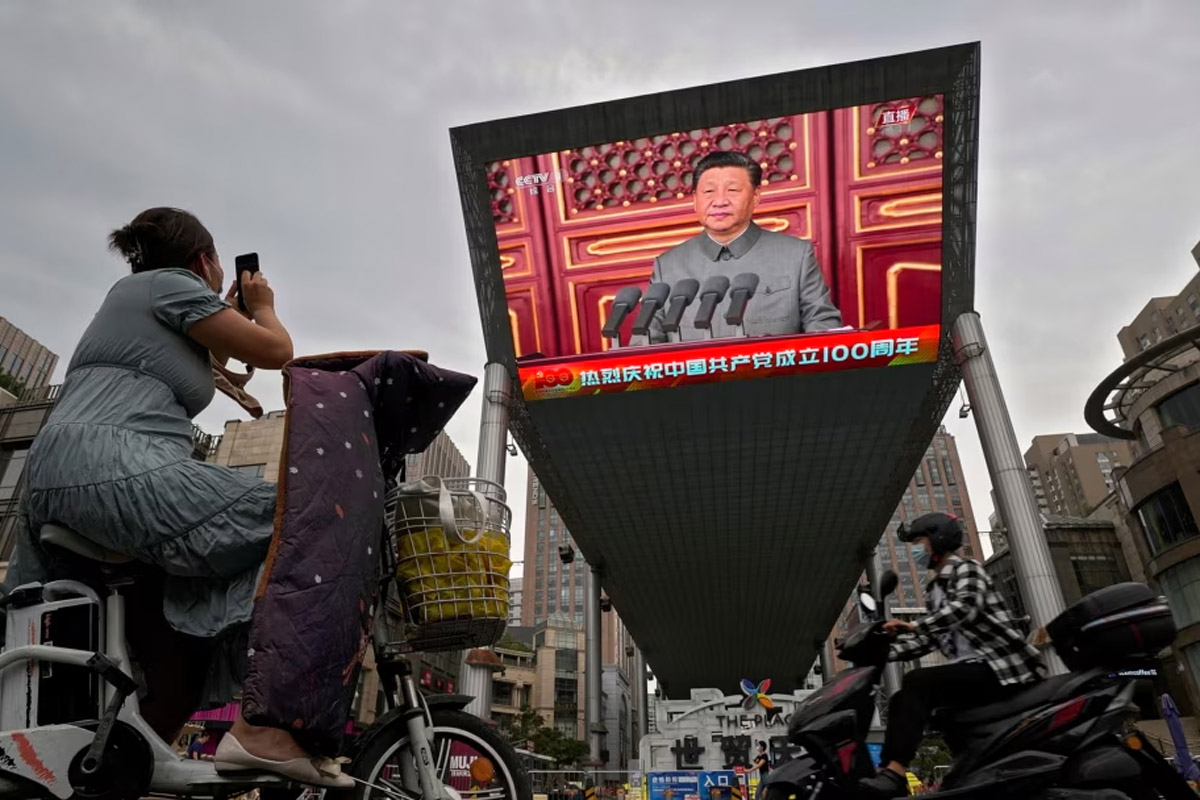 Clave intelectual tweet media