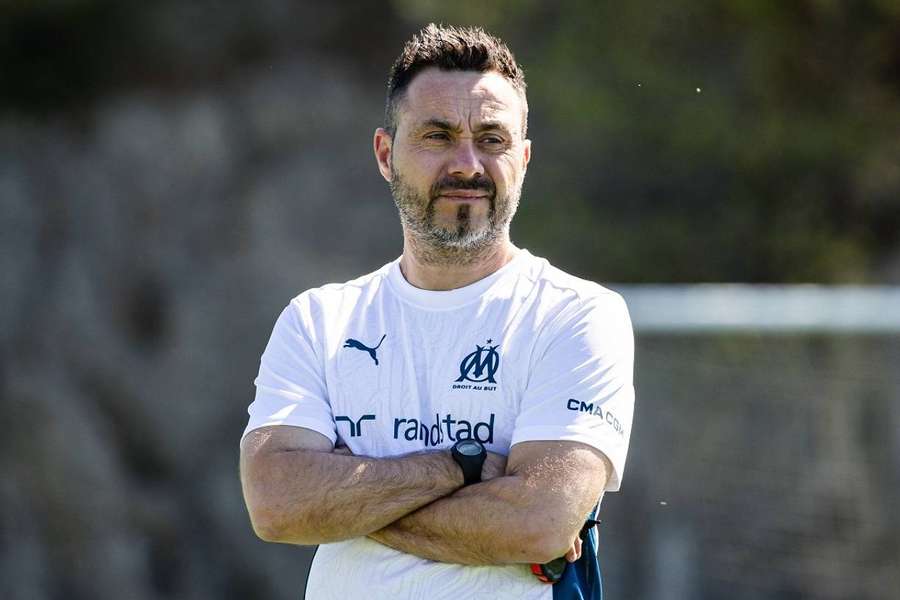 Bielsa_NoSeVa's tweet photo. A encadrer svp !

Roberto De Zerbi : "Le plus important, ce n'est pas le président ni le coach. Le plus important, c'est l'OM. Et ça doit être clair pour tous les salariés du club."

#TeamOM https://t.co/QpqqRgKzpS