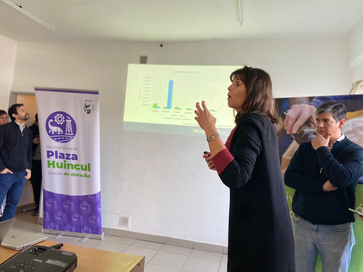 ✅1° Encuentro Mesa de Producción Regional "Comarca Petrolera".
✅En busca de estrategias Socio Productivas y ganaderas para todos los ciudadanos de la Comarca Petrolera.