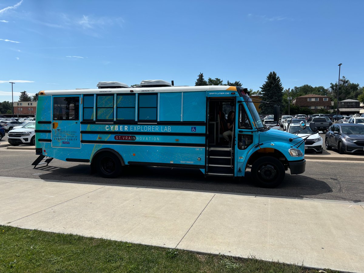 ST.VRAINNOVATION Mobile Education tweet media