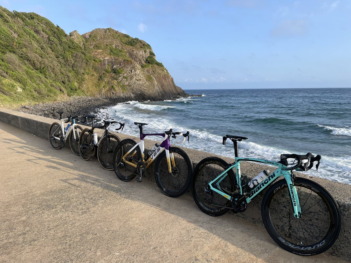 fu_ji555's tweet photo. おはようございます☀
お久しぶりぶりの朝です🙌
やっと休みになり乗り始めました🚴‍♂️
昨日はお仲間さんと👍
今日も軽く行きますか😁

#ロードバイク乗りと繋がりたい 
#ロードバイクのある生活 
#elvesbike https://t.co/psXWF2wsov