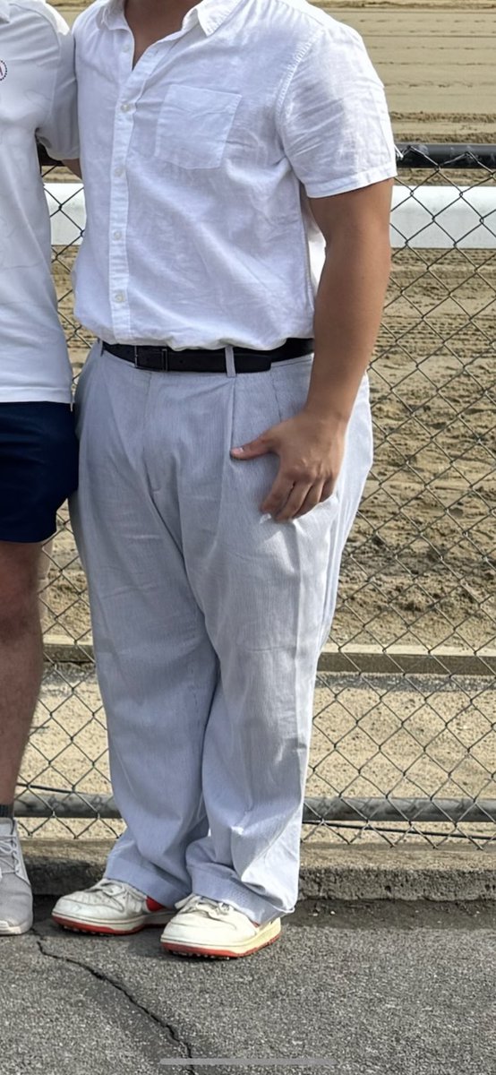 markbotts7's tweet photo. Just got the pictures back from boys trip to go watch the ponies in Saratoga… safe to say the camera did bro dirty https://t.co/80DMGJbT6r