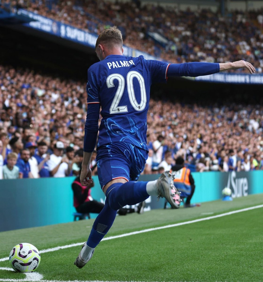 Blue_Footy's tweet photo. 🗣️ Troy Deeney: “The player I am looking forward to seeing most is Chelsea’s Cole Palmer. Last season he showed so much of that fearlessness on the ball that I love to see. 

Palmer was a bit of a surprise package after his move from Manchester City, and I don’t think teams were always set up specifically to stop him.”