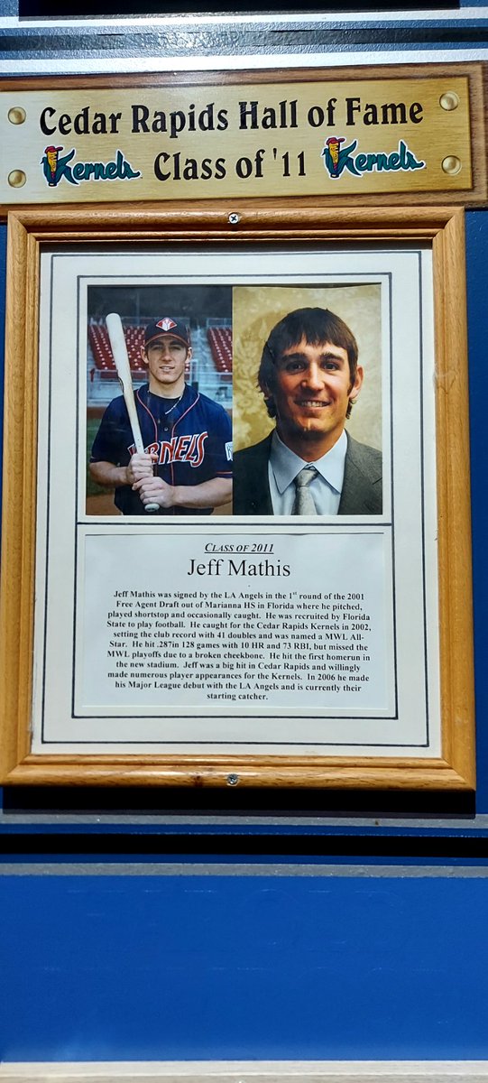 DumpRug's tweet photo. He is in at least one hall of fame @FoolishBB https://t.co/SVIerH48br