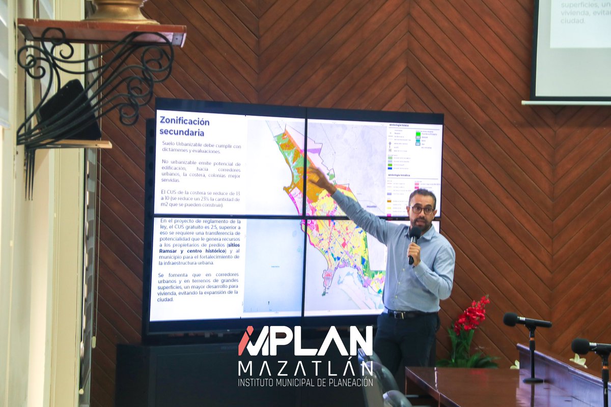 Implanmzt's tweet photo. Hoy se realizó la 1ª Audiencia Pública, durante la cual la consultora PPI presentó las generalidades del Programa de Desarrollo Urbano del Centro de Población de Mazatlán, Sinaloa. También se atendieron las dudas de los asistentes. https://t.co/2hSxgsqzRU