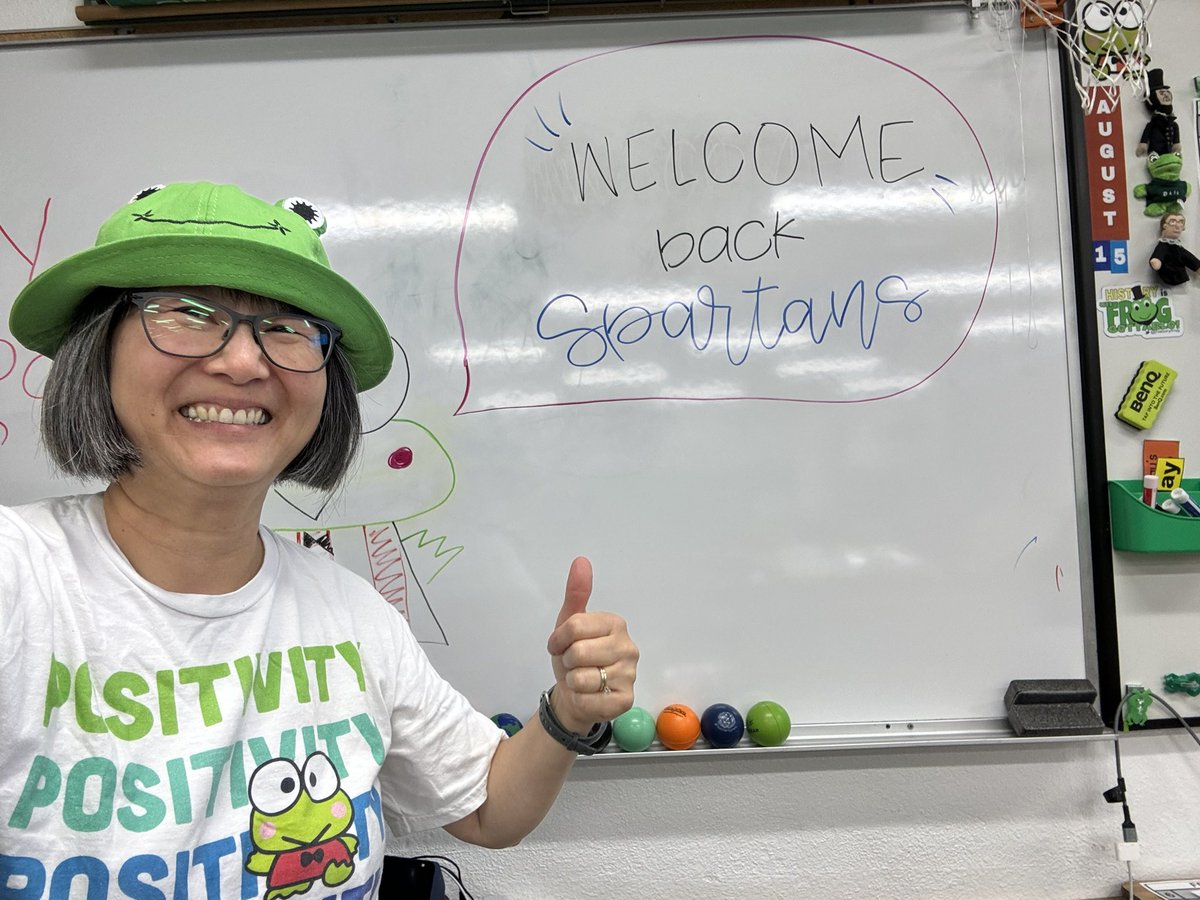 HistoryFrog's tweet photo. Can’t wait to greet my new @FirstAveMS #Frogtastic🐸 8th grade #HistoryTadpoles tomorrow! #HistoryFrogClass🐸 @ArcadiaUnified #ArcadiaFirstDay @FirstAvePTSA https://t.co/cWB0f7shso
