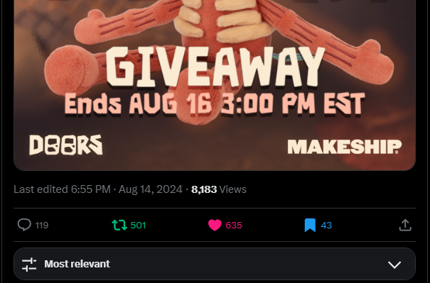 chez_theDev's tweet photo. @DoorsRoblox @Makeship @LightningSplash @RediblesQW would be epic for a meatball to be on my bed https://t.co/paDMCqoWXs
