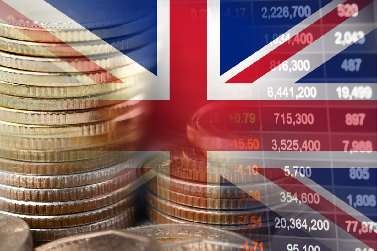 English Living 🇬🇧 (@km_londonuk) on Twitter photo Can Further Interest Rate Cuts Bridge the £3bn Equity Gap in UK Property? #ukpropertynews #ukconstruction #interestrates #commercialrealestate #equitygap #ukhousingmarket #ukpropertyinvestors #realestateinvesting #RealEstate <a href="/Cornerstone_Tax/">Cornerstone Tax</a> english-living.com/0824-43/uk-int… Can Further Interest Rate Cuts Bridge the £3bn Equity Gap in UK Property? #ukpropertynews #ukconstruction #interestrates #commercialrealestate #equitygap #ukhousingmarket #ukpropertyinvestors #realestateinvesting #RealEstate <a href="/Cornerstone_Tax/">Cornerstone Tax</a> english-living.com/0824-43/uk-int…