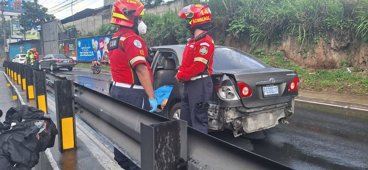 AlanAlfaroGt's tweet image. #Malditos
El momento en que asaltantes matan a una adolescente de 15 años en ruta al #Atlántico, #Zona18. #Guatemala #Asalto #Violencia #Inseguridad