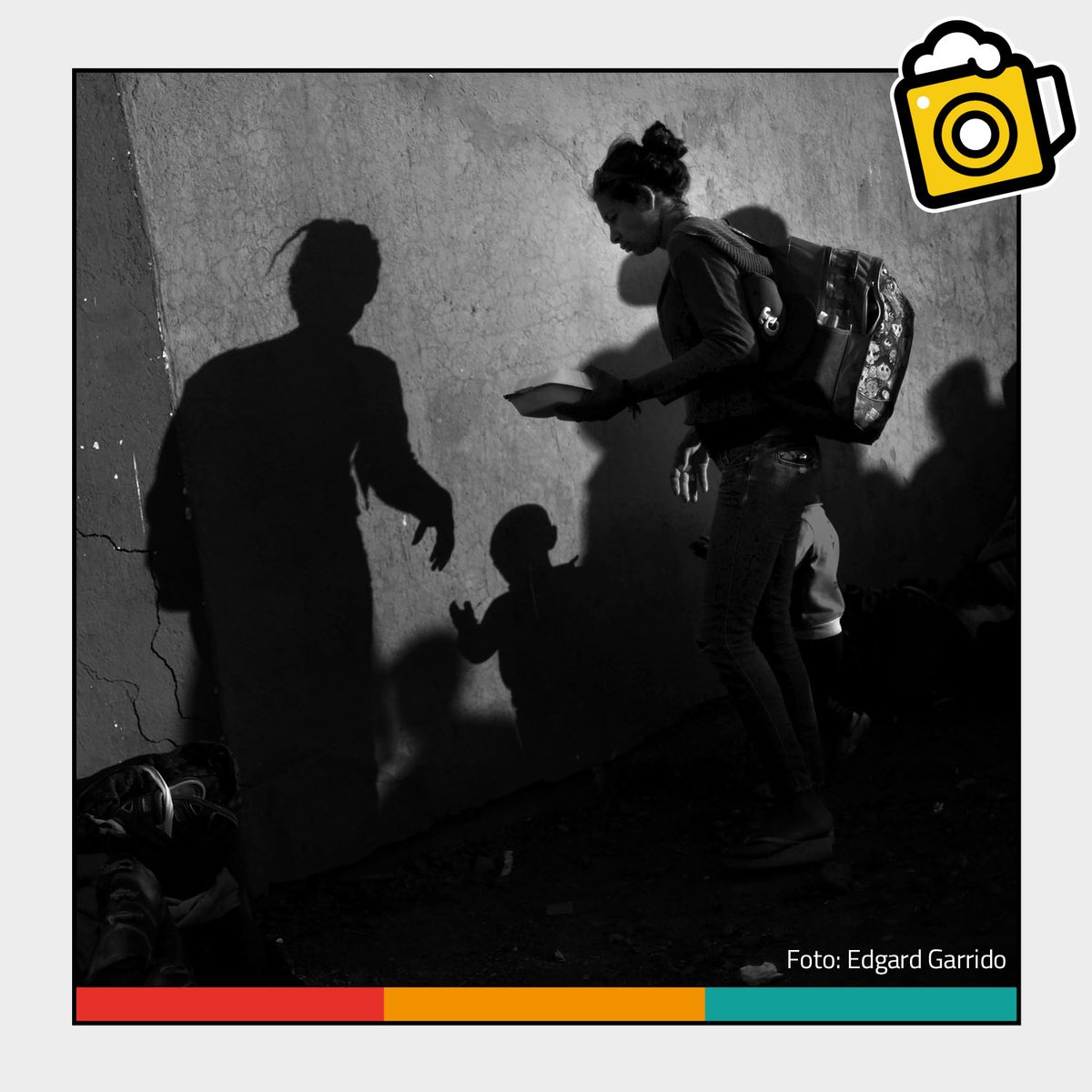 Edgard Garrido, el primer fotoperiodista chileno en ganar un Premio Pulitzer, estará presente en FotoSchop 📸🍻 2024. Ven a Espacio Prat de #Valparaíso a cerrar el Mes de la Fotografía con muestras, diálogos, música en vivo y cervezas artesanales.
+ info: fotoschop.cl