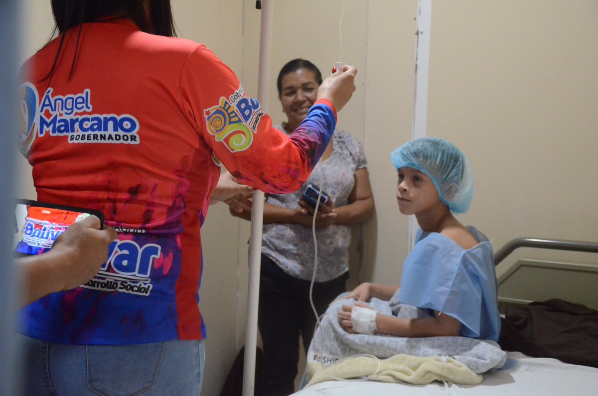 amarcanopsuv's tweet photo. Estamos realizando una jornada especial de cirugía infantil en Caroní. 
Ha sido una instrucción del Presidente @nicolasmaduro de atender a nuestros niños y niñas y en eso estamos poniendo el corazón . https://t.co/3gKmzRLfDS