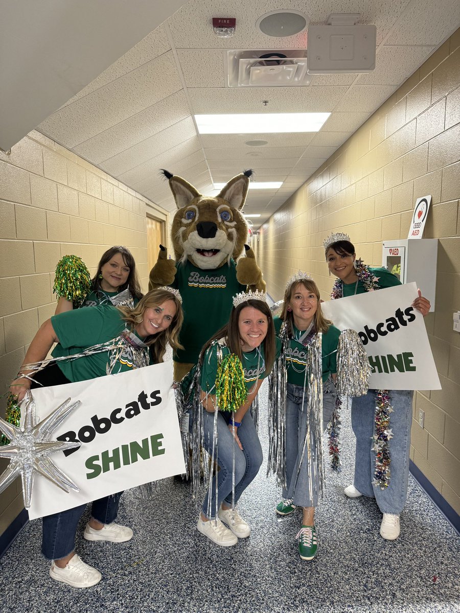 Candace Maldonado (@c_maldonado_1) on Twitter photo <a href="/NISDMeadowVill/">Meadow Village ES</a> Convocation Spirit Leaders SHINING BRIGHT! ๐ So excited to kick off another amazing year!! #GoBobcats ๐พ ๐ ๐ <a href="/NISDMeadowVill/">Meadow Village ES</a> Convocation Spirit Leaders SHINING BRIGHT! ๐ So excited to kick off another amazing year!! #GoBobcats ๐พ ๐ ๐