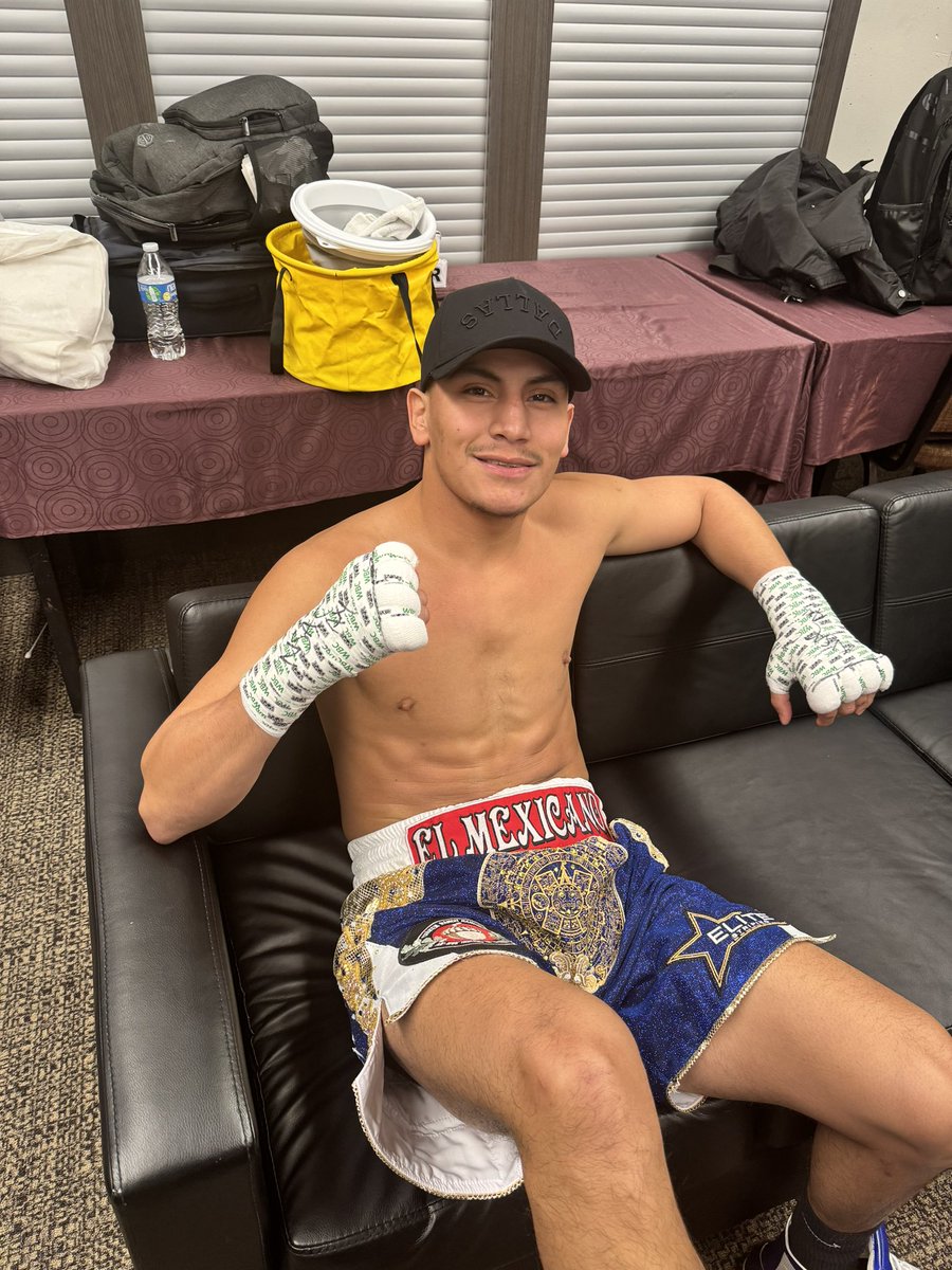 TouchPointMrktg's tweet photo. A great night of @GoldenBoyBoxing on DAZN! Congratulations to Vergil Ortiz, and now the NEW WBC Light Middleweight champion! Thank you to our sponsors, El Mexicano Foods and Betonlinefor making the event even better! 

@VergilOrtiz 
@elmexicanobrand 
@BetOnline_ag https://t.co/iADeQcMwcx