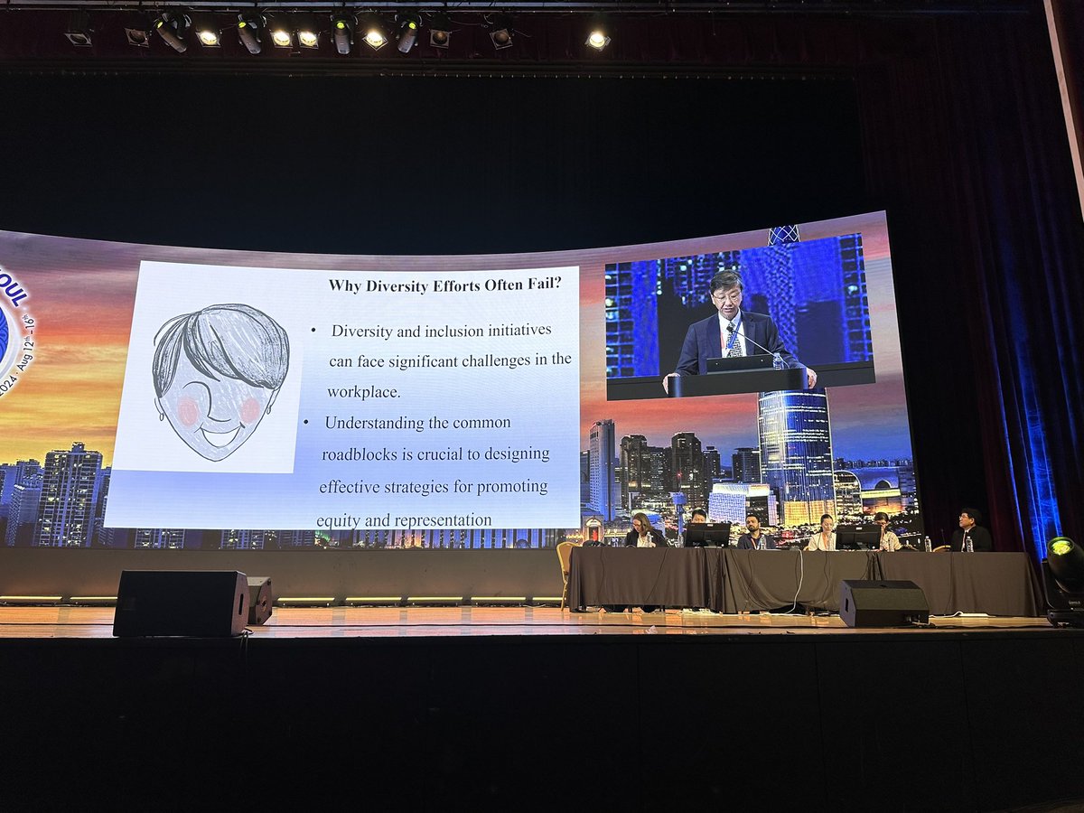 Michelle Semins tweet media