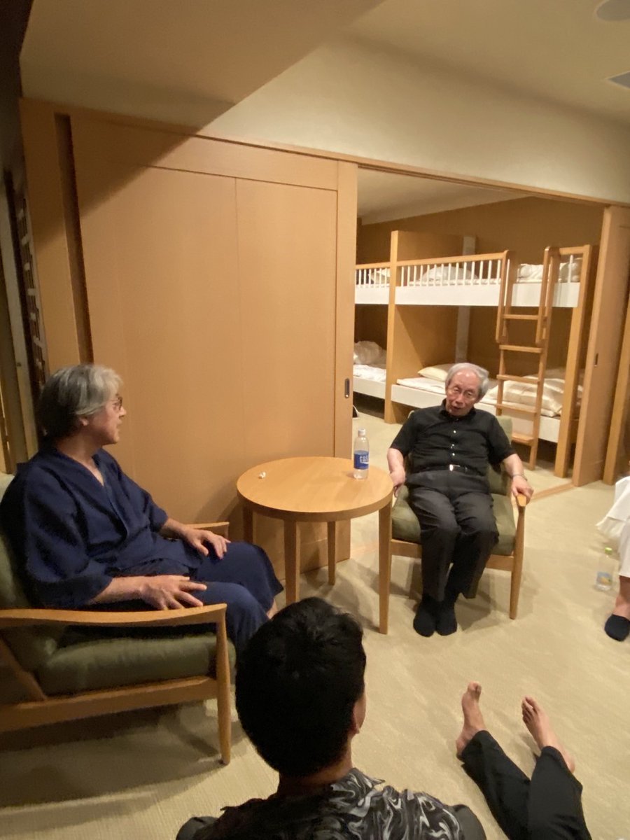 Kent1729's tweet photo. 8/8-9に合宿を行いました！

情報学分野を牽引されてきた原島博先生と日本のオープンサイエンスに長年貢献されてきた林和弘先生にスピーカーとしてお越しいただきました

様々な分野で研究/実装している大学生・大学院生で普段議論できないことを大量に議論できました

来年以降もやるので乞うご期待！ https://t.co/TqqPIOP3NS