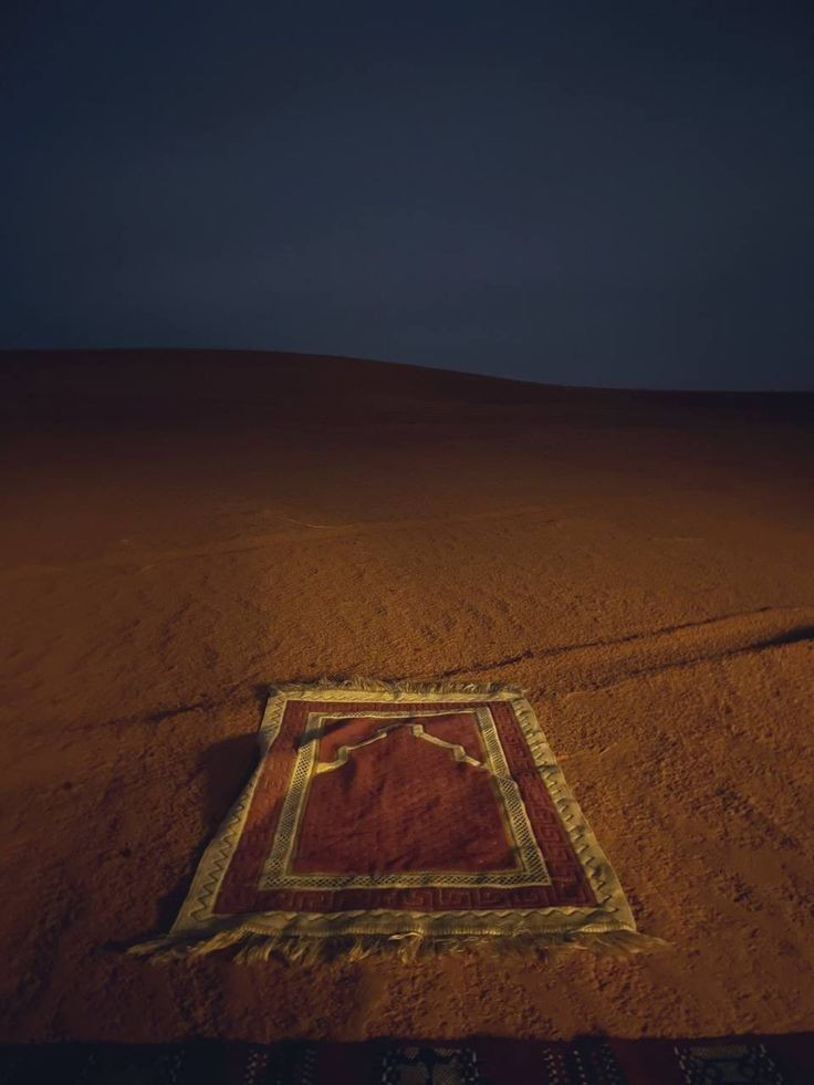 صلاة الفجر يا راغبين الجنة
 «ركعَتا الفَجْرِ خَيرٌ مِنَ الدُنيا وما فيْها » #الاهلي #صلاة_الفجر