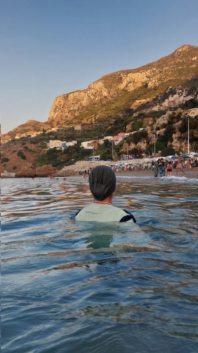 Summer moments 🌤🐚🐳