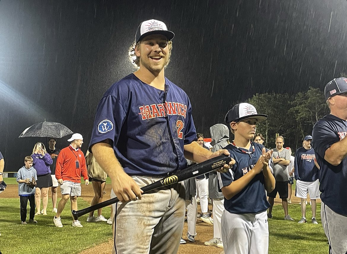 BradJoyal's tweet photo. There’s a new King of Cape League baseball https://t.co/bXV5XgOHPs
