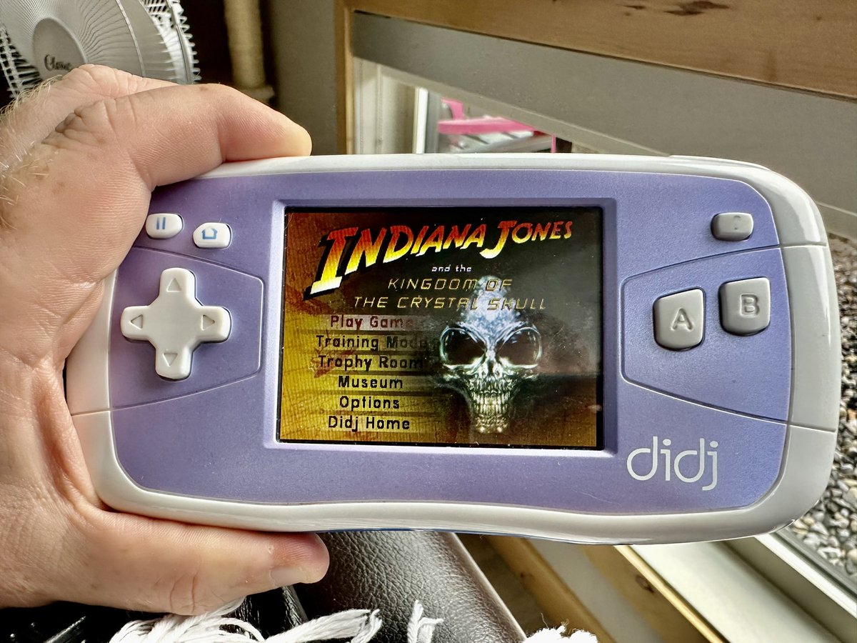 Round_2_Gaming's tweet photo. Another #Didj edutainment #JustBeatIt!
This one had me going back to my grade-school Times Tables while navigating Indy through the jungle in:
“Indiana Jones and the Kingdom of the Crystal Skull”
A basic but competent action-platformer with some great music.
@polykill https://t.co/gbTUOykZe8
