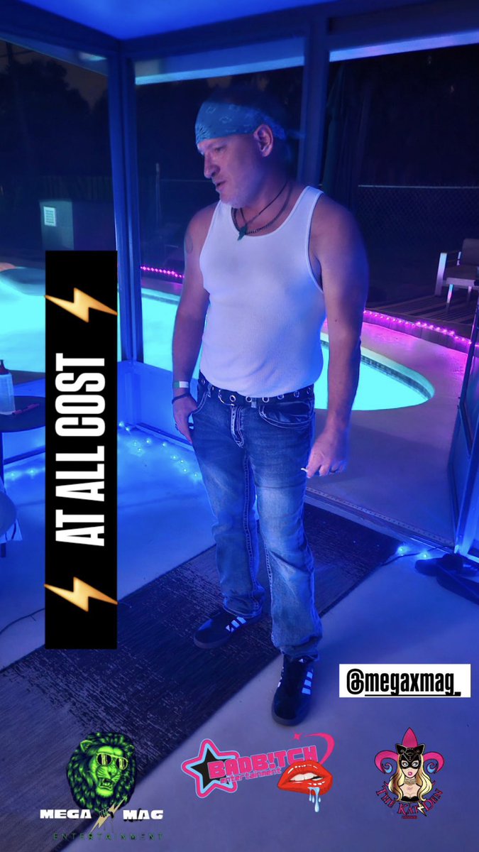 BigsexydaddyD's tweet photo. Mega (make entertainment great again) #pool #fashion #Venezuela #GranHermanoChile #GalaxyA35 #florida #party #vibe #atallcost #fyp https://t.co/Gt0HbsizjX