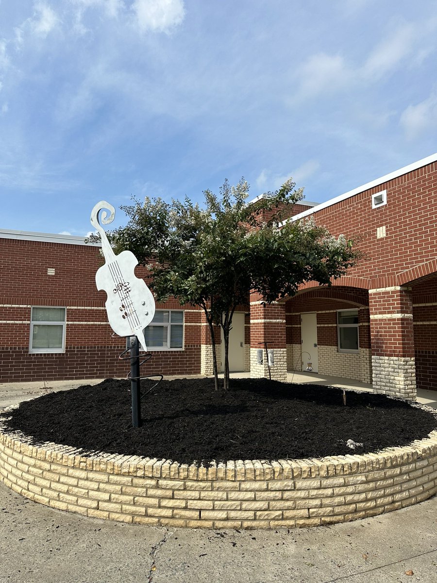 Amanda Stinchcomb (@aestinch) on Twitter photo Fresh paintā
Sparkling floorsā
Outdoor spaces refreshed ā
Thankful everyday for the many hands that are helping <a href="/BentonHeightsES/">Benton Heights ESA</a> prepare to welcome staff, students, and families back for a new school year! <a href="/UCPSNC/">Union County Public Schools</a> <a href="/AGHoulihan/">Andrew G. Houlihan</a> <a href="/boatcandice/">Candice Boatright</a> Fresh paintā
Sparkling floorsā
Outdoor spaces refreshed ā
Thankful everyday for the many hands that are helping <a href="/BentonHeightsES/">Benton Heights ESA</a> prepare to welcome staff, students, and families back for a new school year! <a href="/UCPSNC/">Union County Public Schools</a> <a href="/AGHoulihan/">Andrew G. Houlihan</a> <a href="/boatcandice/">Candice Boatright</a>