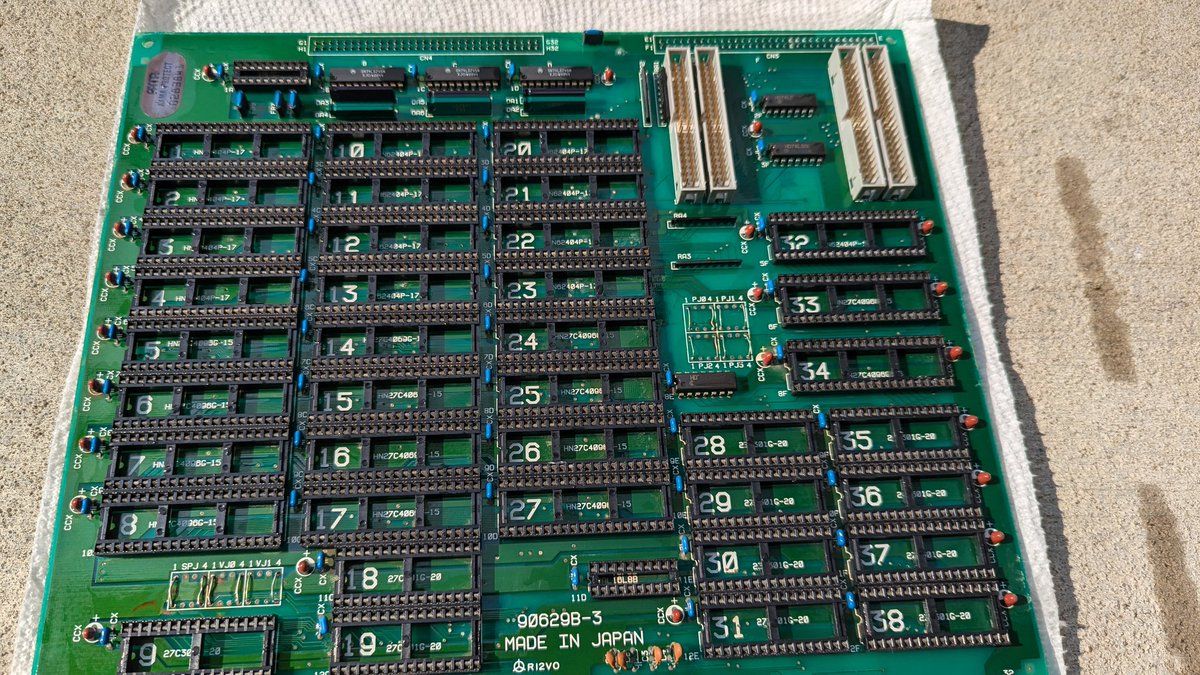 DeL's Arcade tweet media