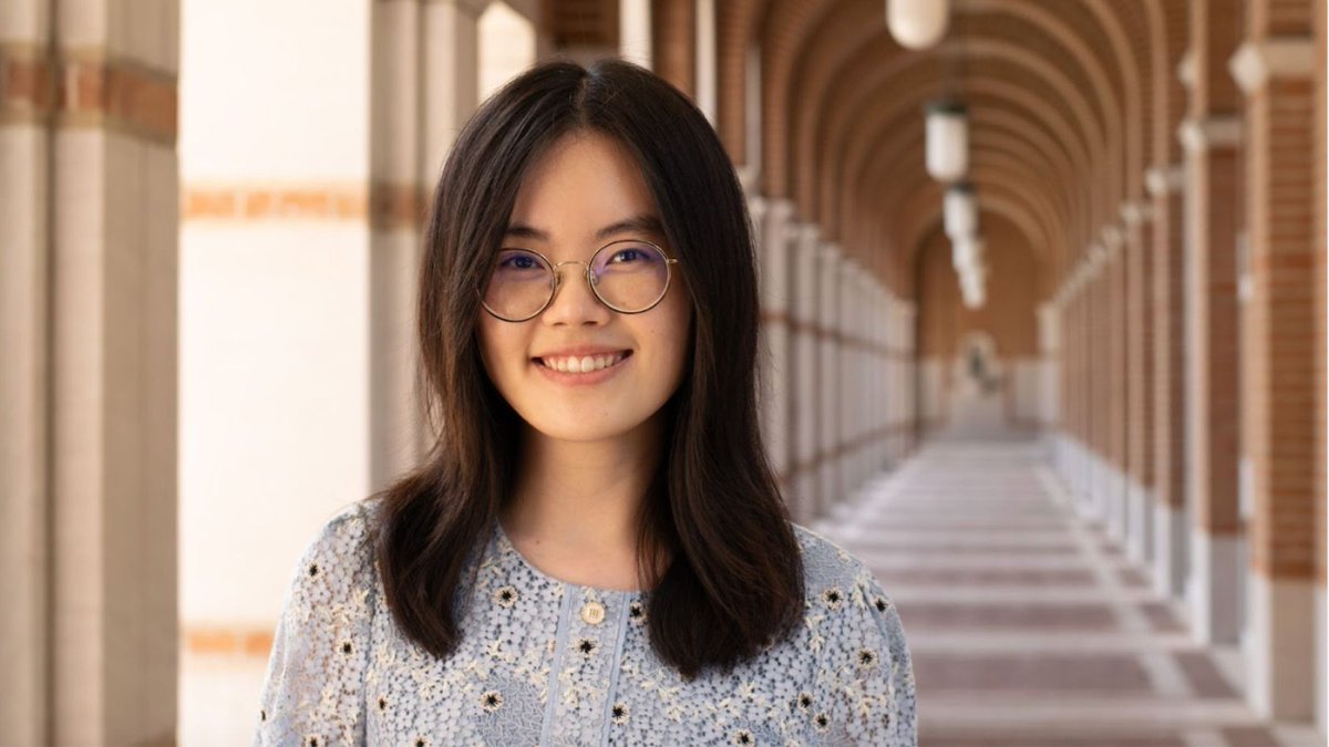 Rice CS' <a href="/cathyrzhe/">Ruozhen Catherine He</a> presented her paper, Improved Visual Grounding through Self-Consistent Explanations, at <a href="/CVPR/">#CVPR2025</a> 2024. SelfEQ helps computers ‘see’ more accurately and consistently. She is advised by faculty member Vicente Ordóñez-Román. bit.ly/4dfe9CS <a href="/vislang/">vislang.ai</a>