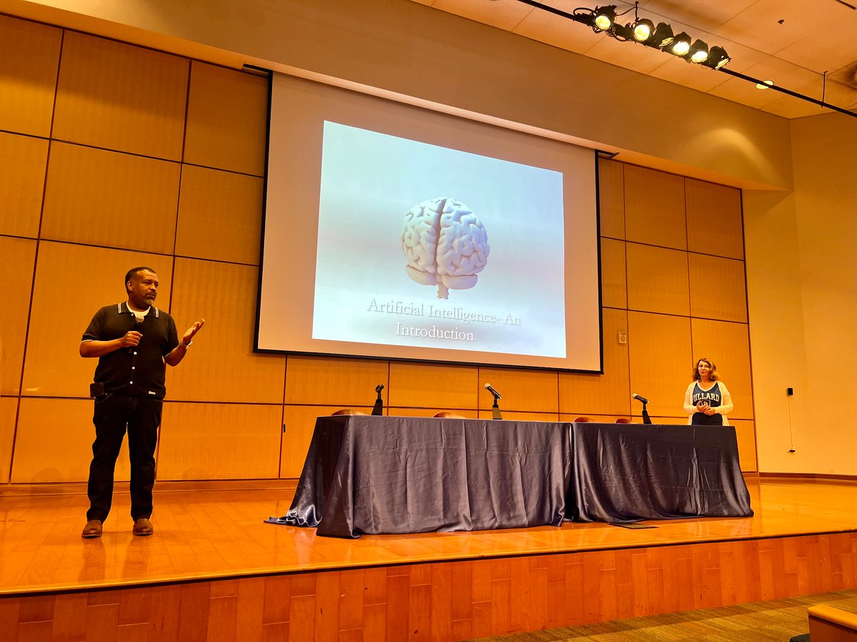 EJohnson tweet media