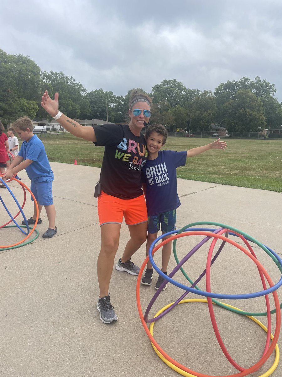 BRUH We Back 🫶🏽
#physednutt #FirstWeekLPS #bestjobever #elempe #keepingkidsinmotion #lifelongmovers