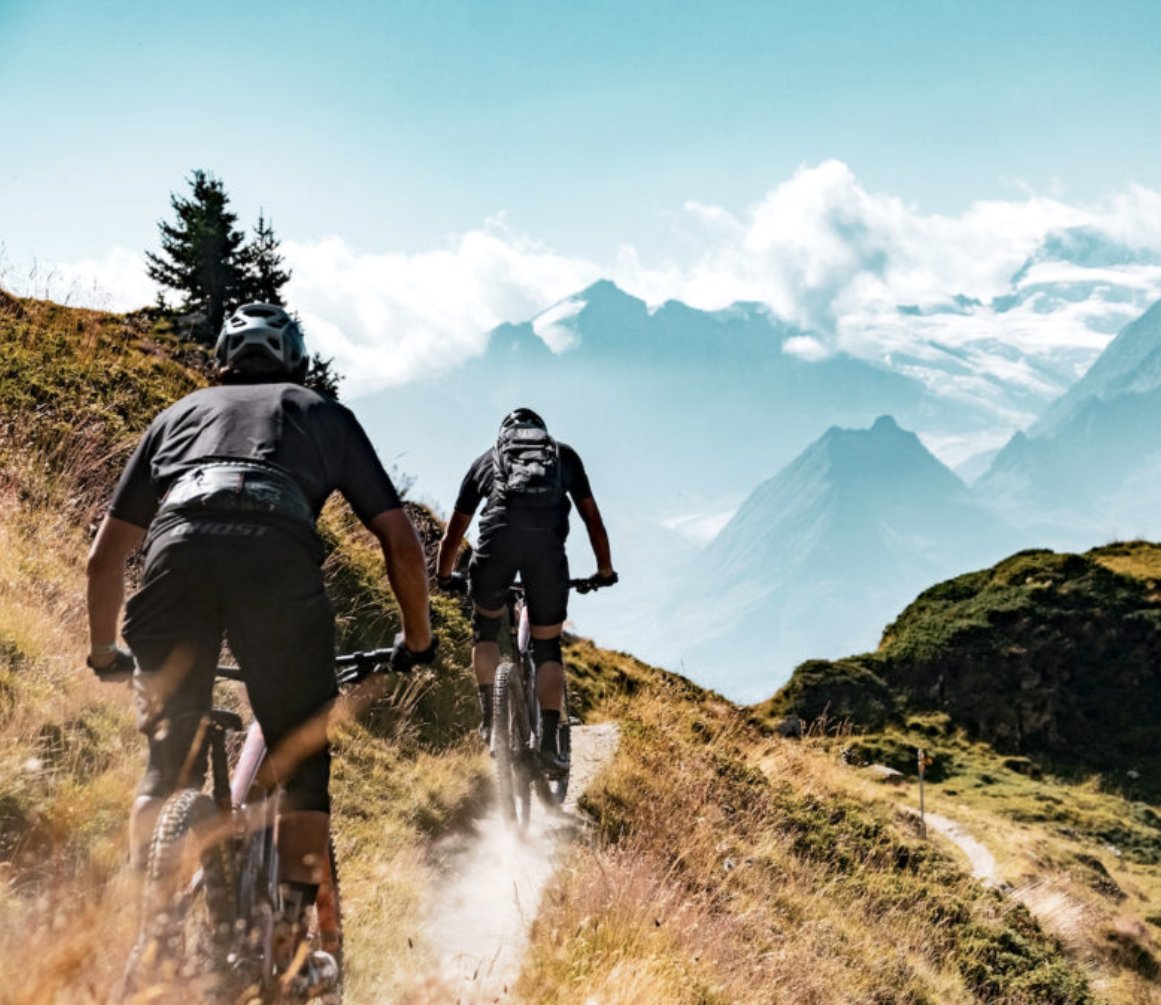 ebikesinternatl's tweet photo. Verbier E-Bike Festival Runs Aug. 15-18 for eTests, Tours, Racing, Kids, Expo and More #ebikes #eMTB #eTests #eAdventures https://t.co/CfFSMzU2EE https://t.co/iPwXfbPRzj