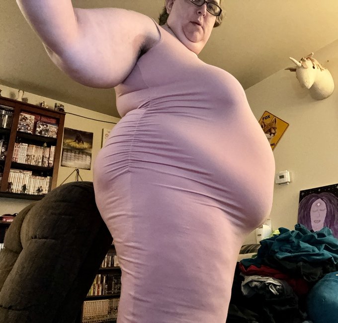 Some preview pics for my most recent OF vid! Link below:  https://t.co/lck0h0ifdd  #gainer #feedee #feeder<a href="/tag/bbw"class="tags"><span>#bbw</span></a><a href="/tag/belly"class="tags"><span>#belly</span></a><a href="/tag/of"class="tags"><span>#of</span></a><a href="/tag/feedee"class="tags"><span>#feedee</span></a><a href="/tag/feeder"class="tags"><span>#feeder</span></a><a href="/tag/moobs"class="tags"><span>#moobs</span></a><a href="/tag/gainer"class="tags"><span>#gainer</span></a>