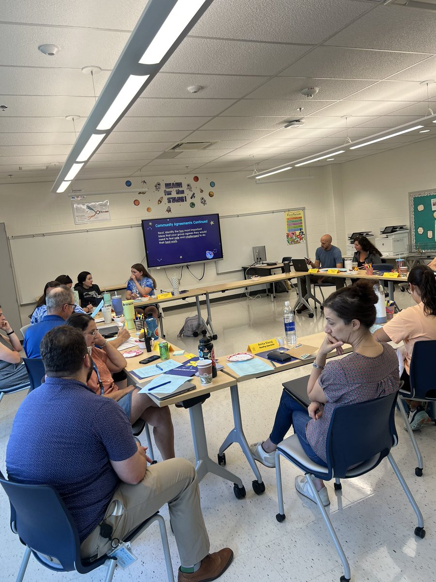 MBReeseAES's tweet photo. Ashburton’s ILT kicked off leadership week by creating community agreements to ensure a safe space for sharing ideas, opinions, and concerns. #buildingtrust @AES_TQStars #tqtweet 🌟 https://t.co/NAOMTmLorX