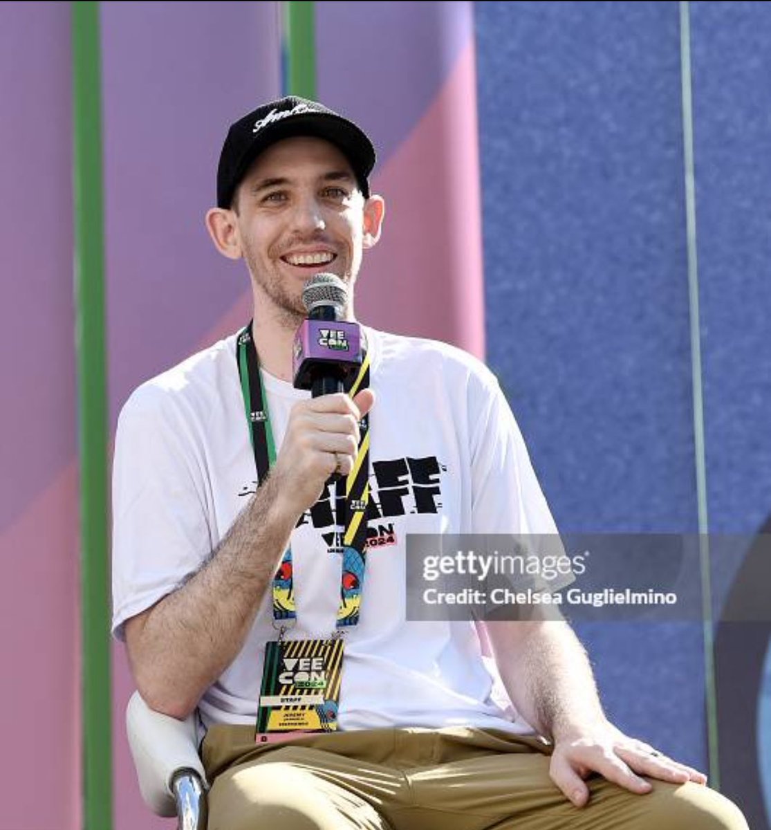 Jeremy Knows | VeeFriends tweet media