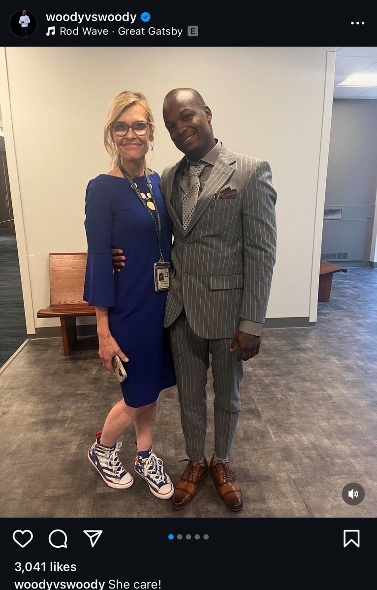shannonsharpeee's tweet photo. YSL Woody after court with Judge Glanville’s court reporter Ms. Weaver 😂❤️ https://t.co/agZ0LbyLZG