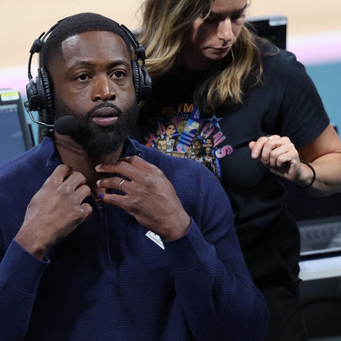 LegionHoops's tweet photo. REPORT: Dwyane Wade is expected to get “serious looks” from networks for a broadcasting job, per @richarddeitsch. https://t.co/PbfnlZiwhk