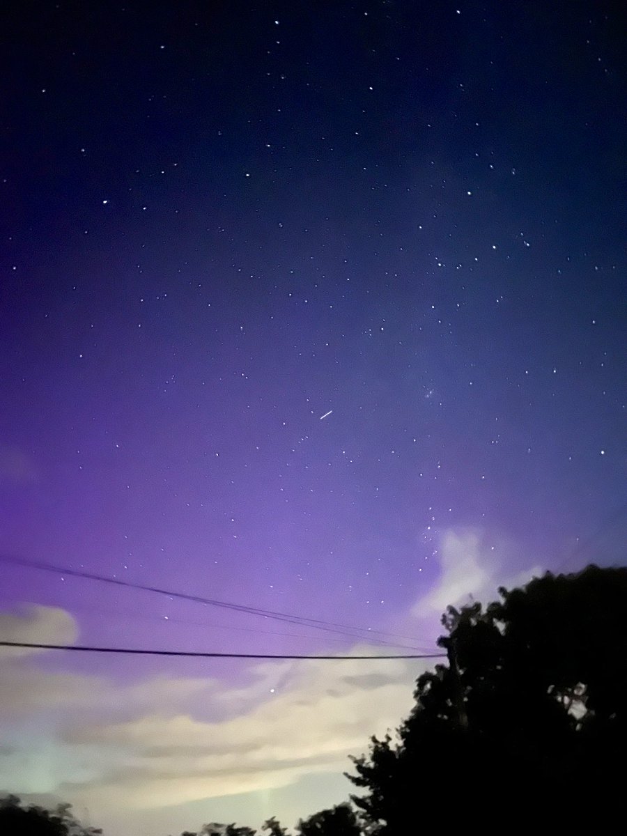 farrell_amie's tweet photo. Northern Lights in Co.
Kildare ✨🌌 #Aurora https://t.co/c7JYl26iet