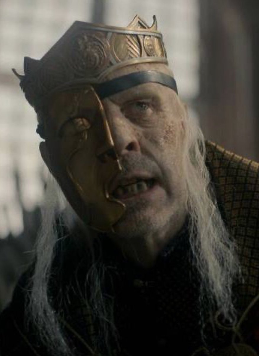 allthingshotd's tweet photo. If I send you this, I’m about to make you sick 🤒🤢 A jest, my king I fw u🙈 #viserys #HOTDS2 #HOTD #GoT #meme https://t.co/RTqwMJyWC2