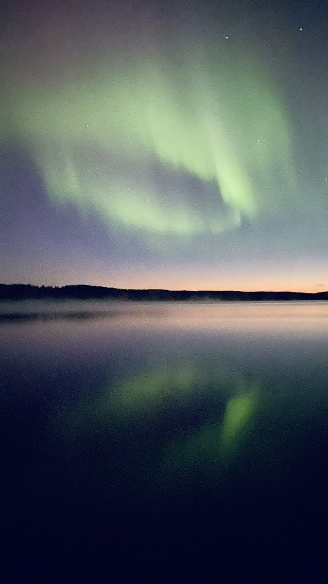 sensien's tweet image. Stunning Aurora tonight 😳