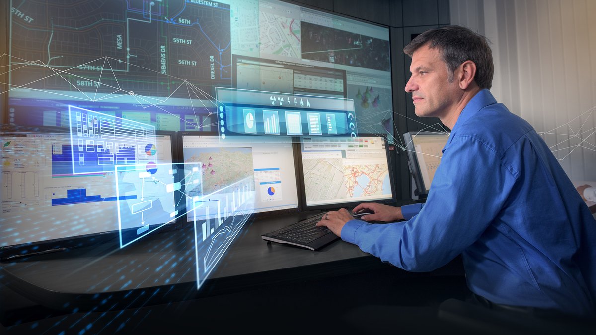 FrankWHerold's tweet photo. #siemenshistory #TBT #powerdistribution #powersupply #gridcontrol #smartgrid #digitaltransformation #digitalgrid #gridmonitoring #TransformTheEveryday #SmartInfrastructure 

How it started                   How it's going https://t.co/BGvRkqlKpK