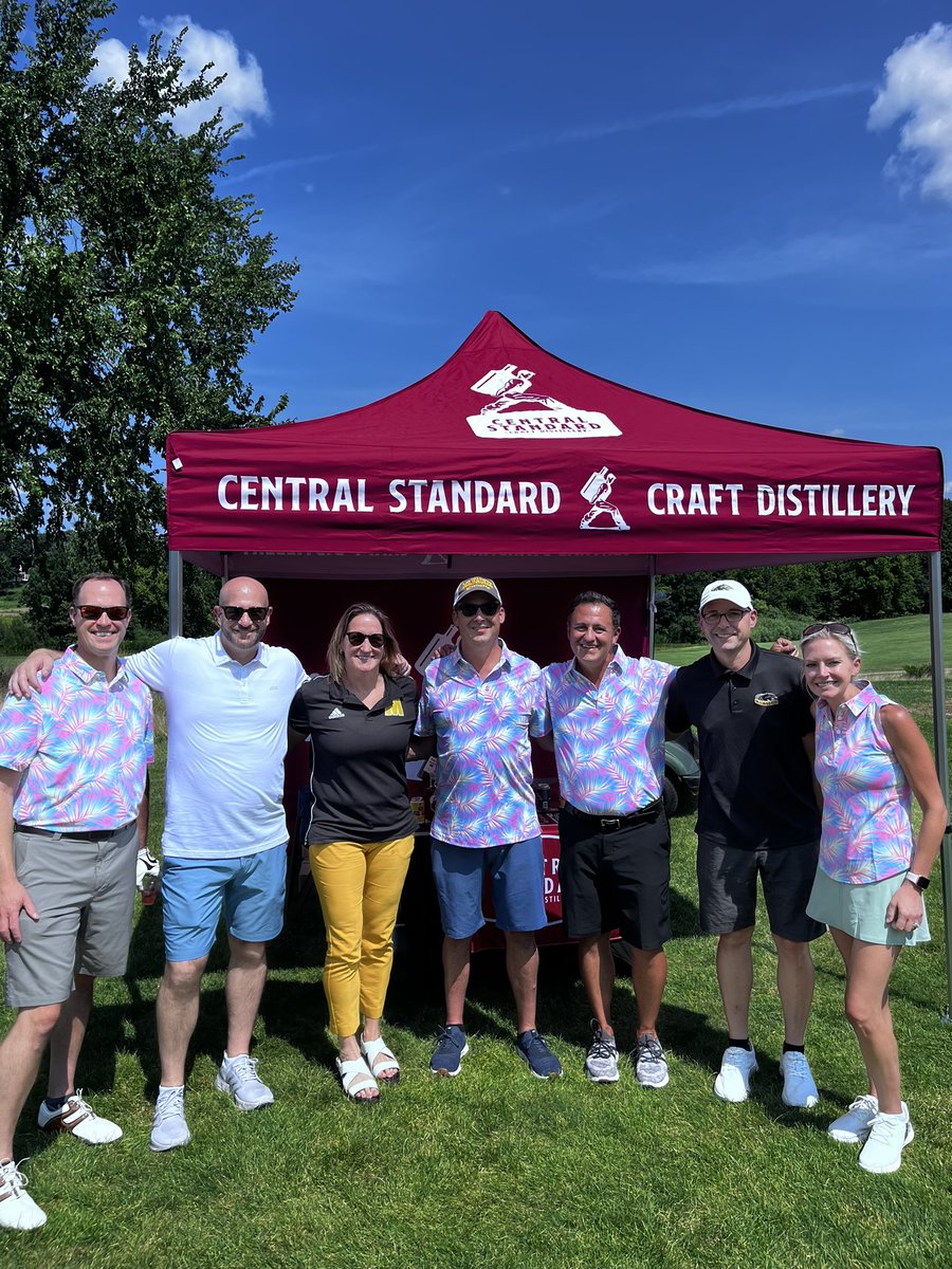 Steve_Wurster's tweet image. It was a great day supporting @MKE_MBB, @CoachBartLundy @MKEPanthers. Get on board, it’s gonna be a great ride this season! Shout out to MKE Panther Fund for hosting today’s event - y’all rocked it. #StackGoodDays