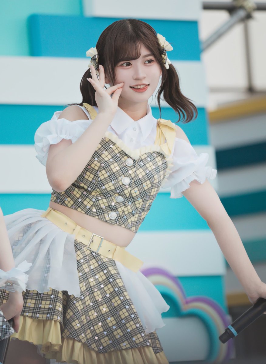 isihara27saki's tweet photo. 今年バズる17歳アイドル🎀🪄 https://t.co/uYsajpgn93