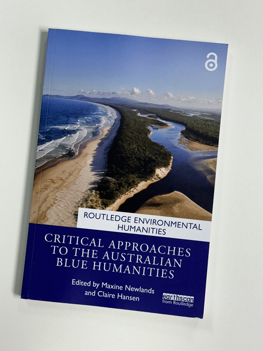 killian_quigley's tweet image. Critical Approaches to the Australian Blue Humanities has arrived. It's a privilege to have been gathered here. Congrats and thanks to @Dr_MaxNewlands and @claireghansen.
🤿
