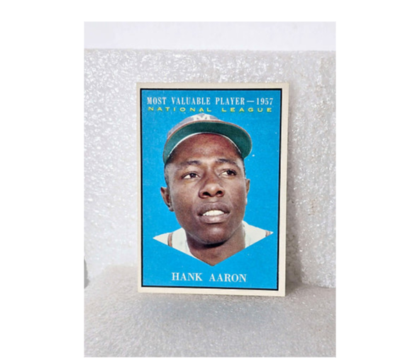 eSportsTrainer1's tweet photo. Hank Aaron Baseball Card 1961 - Click Here https://t.co/Qu4dtdyZLG

#baseball #vintage #collectibles #investment https://t.co/U3GhiAvEYh