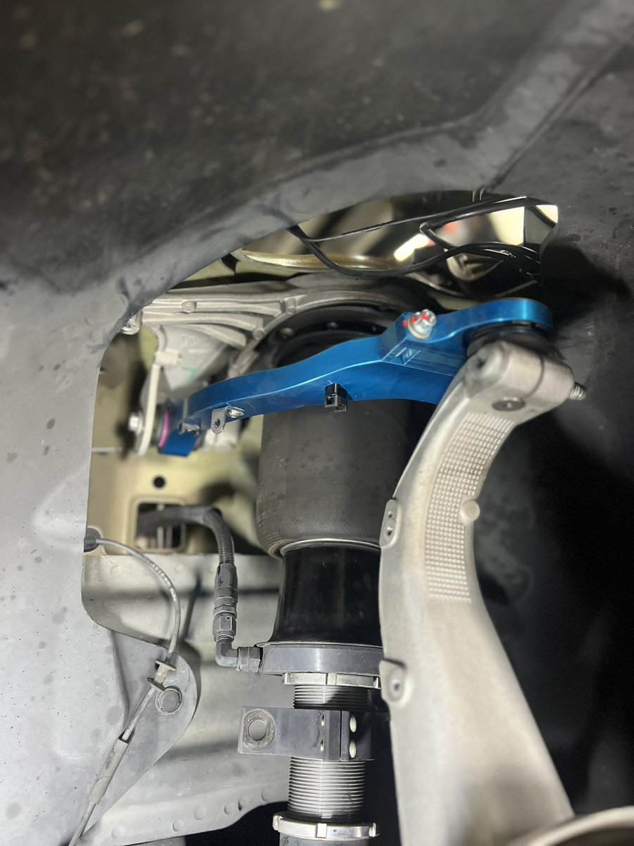 Ꮆ乇ㄒ丂ㄖ爪乇丂卩ㄖ尺ㄒ丂 tweet media