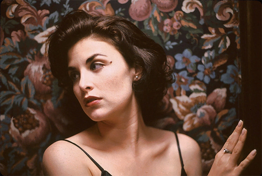 BlackLCult's tweet photo. Sherilyn Fenn photographed by Paula K. Shimatsu-u https://t.co/b1XES8dg2w
