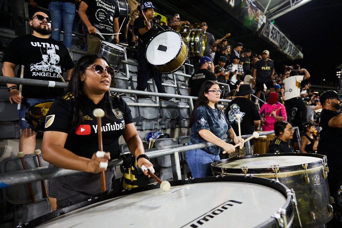 lafcluchador's tweet photo. #lafc #lafc3252 #thenorthend #lafcdrumline #youchantwebang https://t.co/s6aIFDdR50